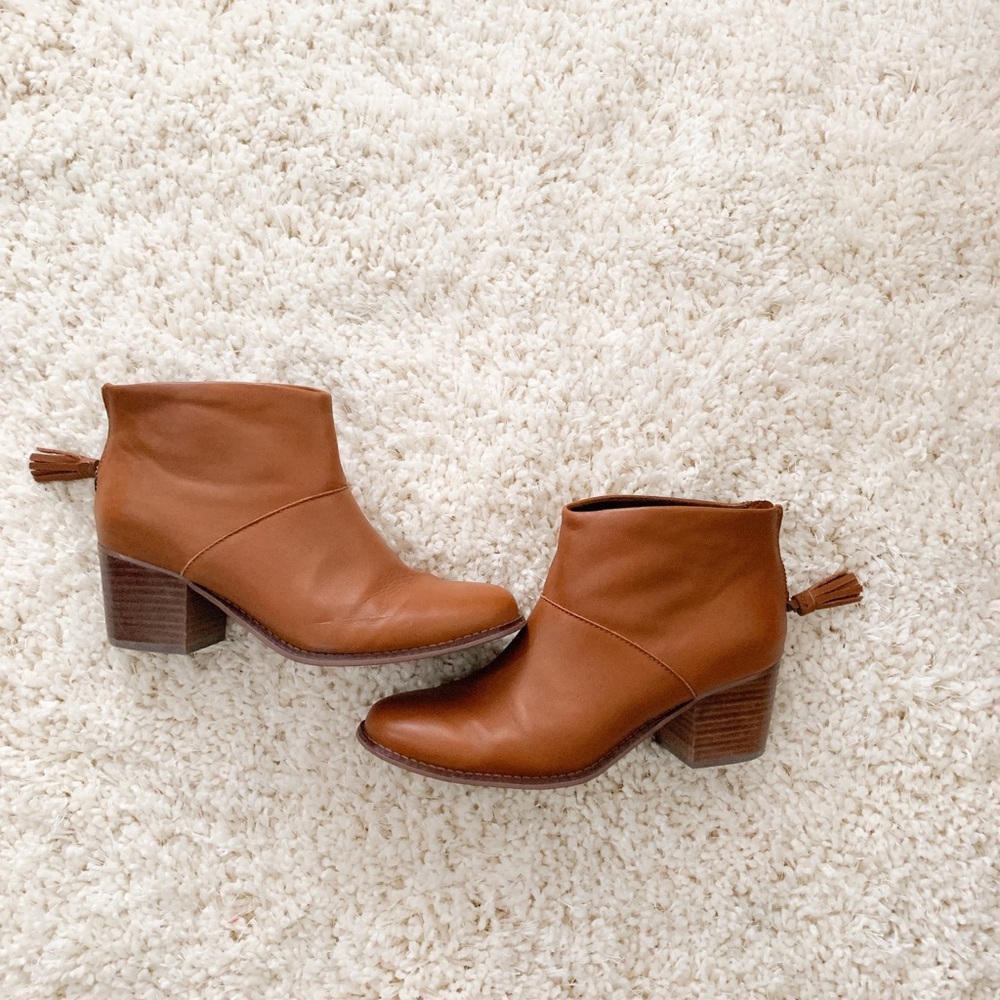 Toms Leila Bootie In Cognac